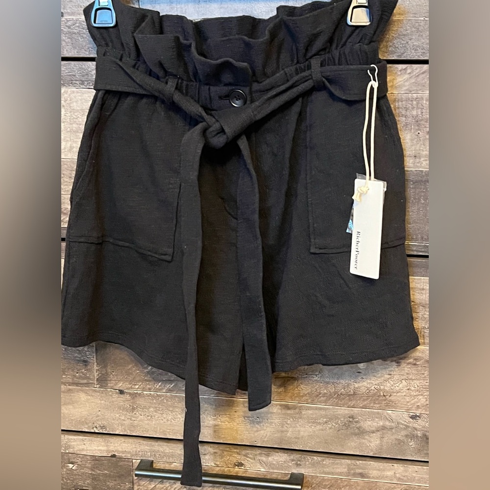 NWT- Richer Poorer Cloud Weave Paperbag Short- Size Small
